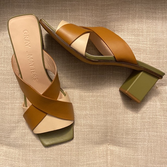 Gray Matters Shoes - New: Gray Matters  JETTA HIGH CROSS SIDES CARAMEL Sandals size 37